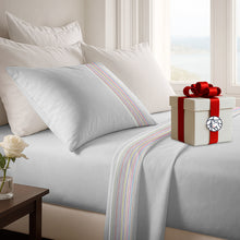 Cargar imagen en el visor de la galería, Juego de Sábanas Multiaguja - 1 Plaza y Media Liso + REGALO