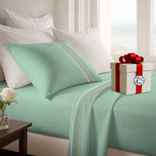 Cargar imagen en el visor de la galería, Juego de Sábanas Multiaguja - 1 Plaza y Media Liso + REGALO