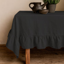 Cargar imagen en el visor de la galería, Mantel con Volado Rectangular Coquette Elegante Tela Panama
