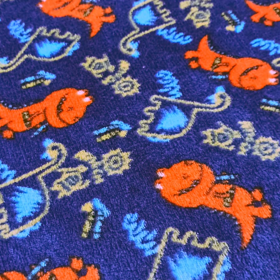 Acolchado PELUCHE Terciopelo - 1 Plaza - Diseño Dinosaurio - SentiteBella.uy